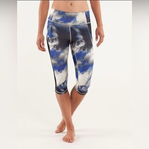 Lululemon 105 F Crop Multicolour Leggings Yoga Pants Activewear Luxtreme Sporty